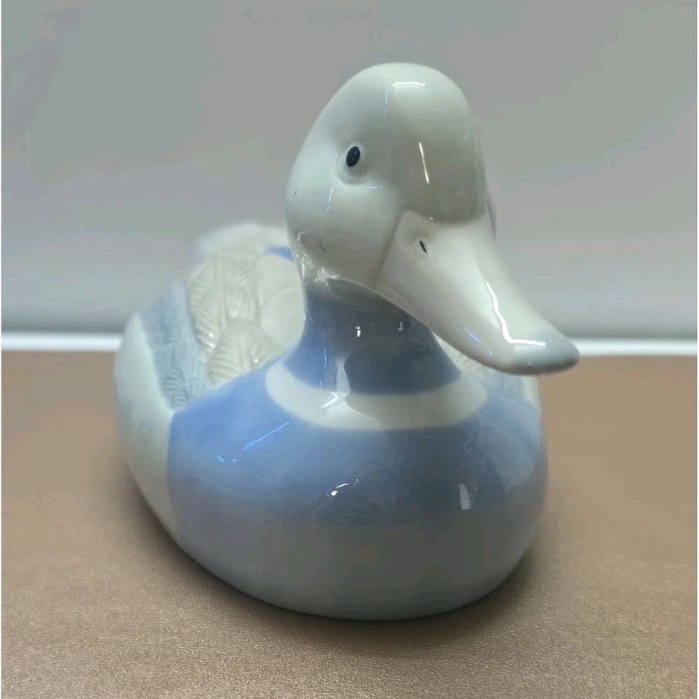 Rare Vintage Glazed Ceramic Blue & White Duck Waterfowl Figurine